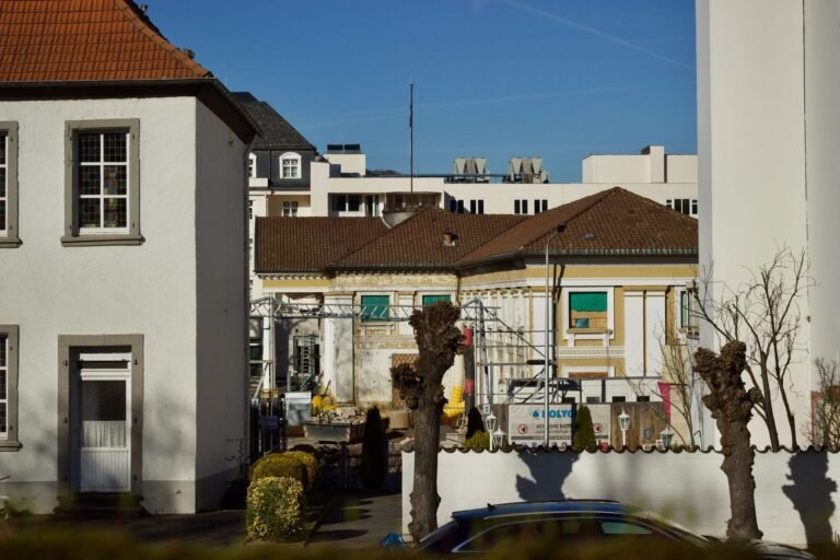 Altbausanierung 2026: Was Eigentümer wissen müssen